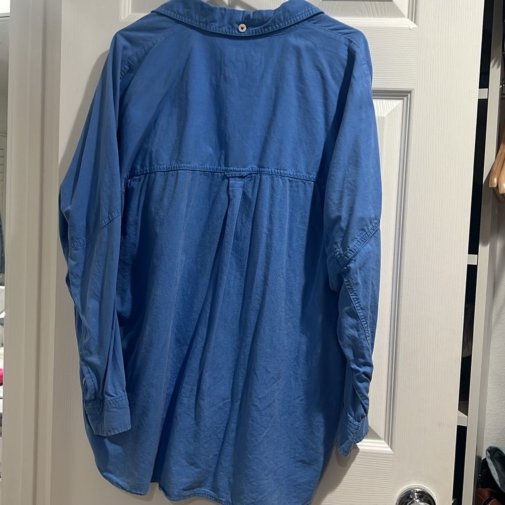 Oversized button down - Picture 4 of 4